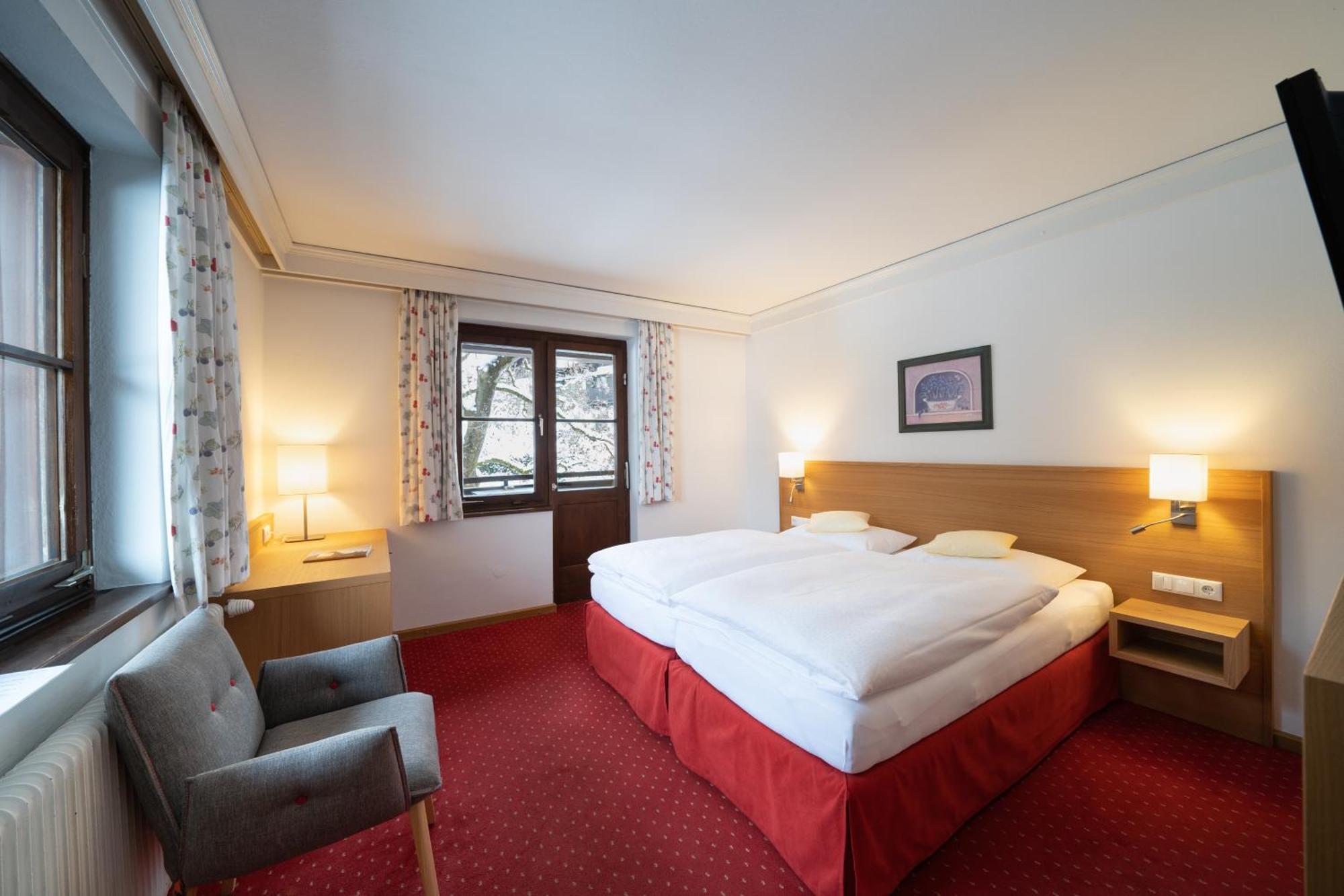 Hotel Zur Post Goldegg Quarto foto